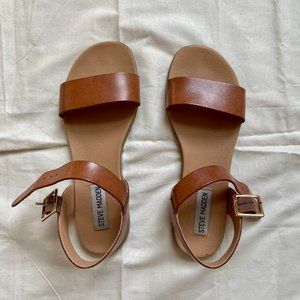 Steve Madden Daryn Sandal